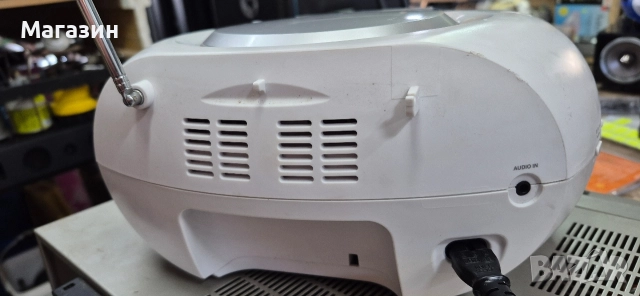 Радиокасетофон Philips , снимка 6 - Радиокасетофони, транзистори - 52934622