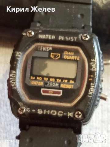 Винтидж електтронен часовник LEVIS рядък за КОЛЕКЦИЯ 51888, снимка 2 - Дамски - 53492202