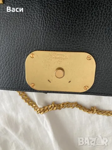 Valentino Garavani оригинална чанта, снимка 6 - Чанти - 48332271