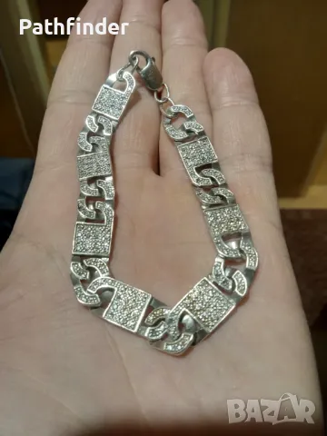Масивна сребърна гривна с циркони сребро 925, снимка 2 - Гривни - 47855936
