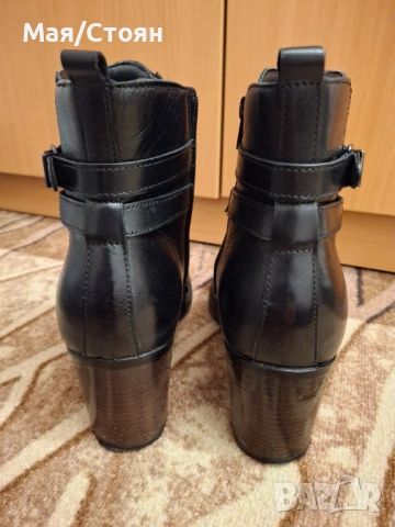 Зимни боти, снимка 5 - Дамски боти - 53054952