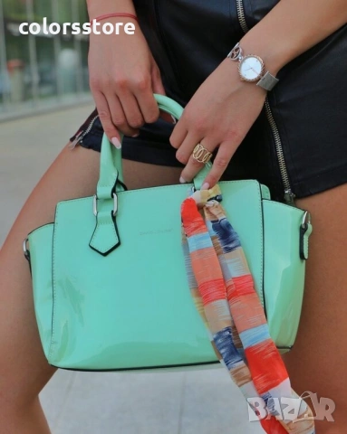 Дамска чанта DAVID JONES - зелен лак - BG468 