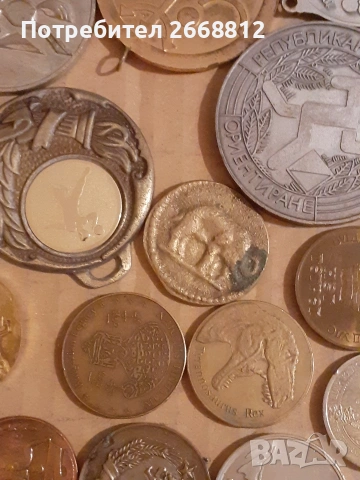 плакети, снимка 9 - Други ценни предмети - 53314337