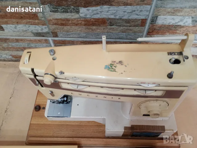 Продавам 2 бр. полски шевни машини ,,Лучник,,, снимка 11 - Шевни машини - 56086927