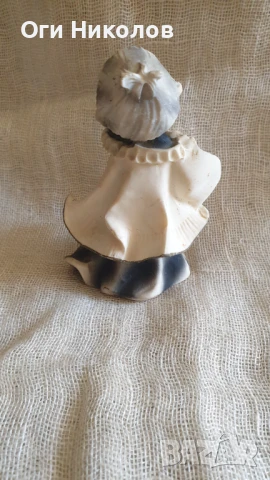  Изящна фигурка на дете, снимка 4 - Антикварни и старинни предмети - 50674282