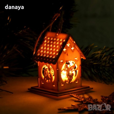 2493 Мини коледна светеща къщичка, украшение за елха, 6x5cm, снимка 2 - Декорация за дома - 34523245