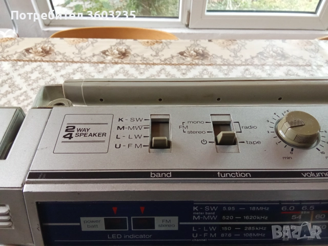 Радиокасетофон Шарп, снимка 4 - Радиокасетофони, транзистори - 52161702