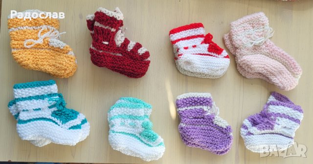 Продава бебешки и детски домашни вълнени чорапи и терлици ръчна изработка, снимка 4 - Чорапи - 39068523