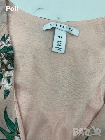 Кукленска рокля NLY Trend, снимка 3 - Рокли - 51458344