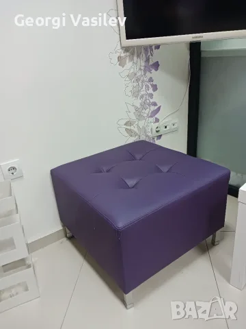 Кожена квадратна табуретка/стол