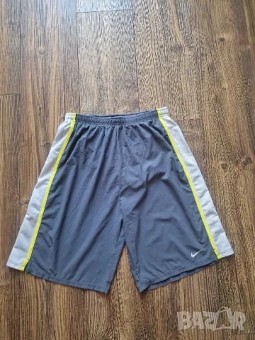 Страхотен мъжки къси шорти  NIKE размер  S, снимка 1