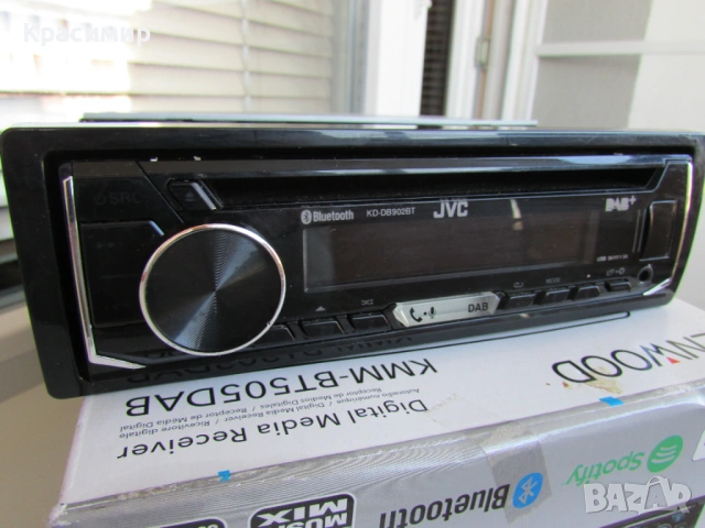 CD плеър за кола JVC KD-DB902BT, снимка 12 - Аксесоари и консумативи - 53866157