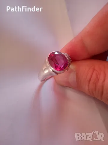 Голям сребърен пръстен с камъни сребро