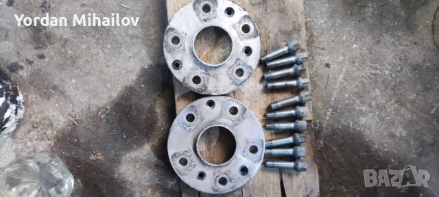 Фланци 5х130 20мм с болтове