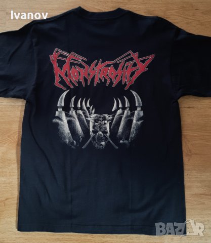 MONSTROSITY нова двустранна тениска размер S, снимка 2 - Тениски - 42559621