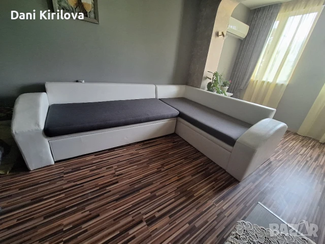 Ъглов диван, снимка 3 - Дивани и мека мебел - 50461456