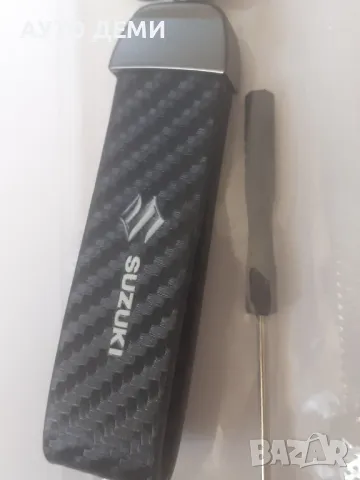 Карбон кожа ключодържател с емблема и надпис Сузуки Suzuki , снимка 2 - Аксесоари и консумативи - 50032774