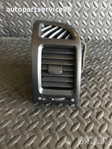 Ляв въздуховод на таблото за KIA Carnival (2006–2010) 4D974-60800