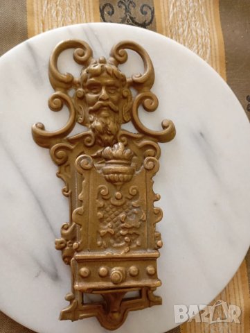 Бароков кибритник,поставка за кибрит