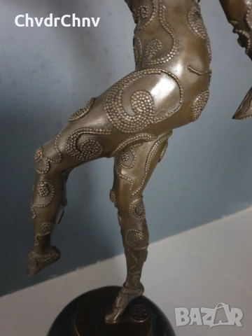 39см-5кг Chiparus статуетка/френска бронзова скулптура/Арт Деко фигура кабаретна танцьорка-балерина, снимка 11 - Статуетки - 52466326