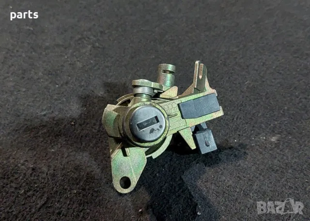 Ключалка Заден Капак Ауди A4 Б6
- 8E0827573, снимка 2 - Части - 48661068