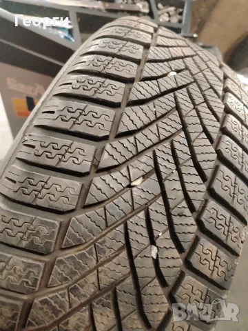2бр.зимни гуми 205/60/16 Falken