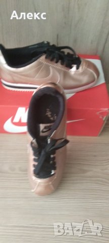 Nike Classic Cortez - бронз, снимка 3 - Маратонки - 42262176