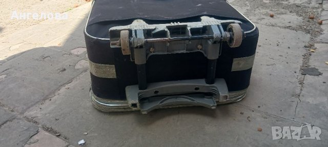 Голям куфар , снимка 8 - Куфари - 41905385