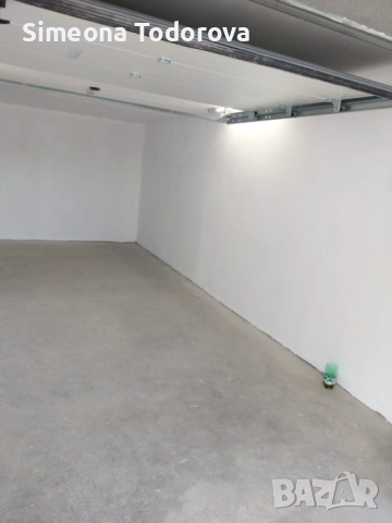 Гараж под наем, снимка 3 - Гаражи и паркоместа - 52550151