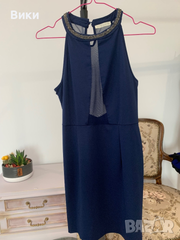 Дамска рокля в размер М, но би станала и за S, снимка 2 - Рокли - 44670540