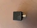 Реле 100 за VW Audi Seat Skoda 7M0 951 253 A, снимка 1