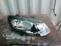 Продавам оригинален десен фар за Поло 2013 г , снимка 1