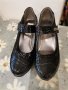 Дамски черни обувки, снимка 1 - Дамски ежедневни обувки - 34441555