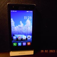 Sony Xperia U, снимка 1 - Sony - 40002941