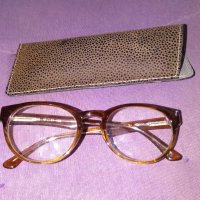 Очила с диоптер +2,5 маркови на Кони с кожено калъвче унисекс, снимка 2 - Слънчеви и диоптрични очила - 40487523