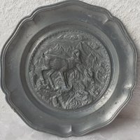Релефна чиния със сцена, стара, метал цинк коза кози, пано за стена, снимка 1 - Антикварни и старинни предмети - 35978340