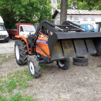yaponski traktor sas kofa , снимка 3 - Селскостопанска техника - 44680345