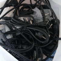 Мики Маус кабел - C5-schuko-power cable, снимка 2 - Кабели и адаптери - 41850919