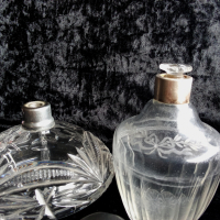 Стари Френски бутилки - Флакони от парфюм, снимка 10 - Други ценни предмети - 44688474