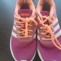 Adidas оригинални маратонки , снимка 2 - Маратонки - 41623344
