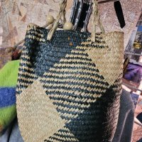  ОБЩА ЦЕНА !кошница от ратан+ плетена вълнена чанта , снимка 14 - Чанти - 44180417