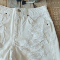 Накъсани дънкови панталонки TopShop Moto, XS/S размер, снимка 2 - Дънки - 41647523