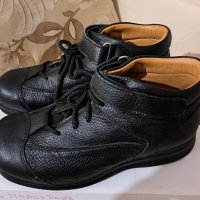 НОВИ Дамски обувки, снимка 1 - Дамски ежедневни обувки - 41760306