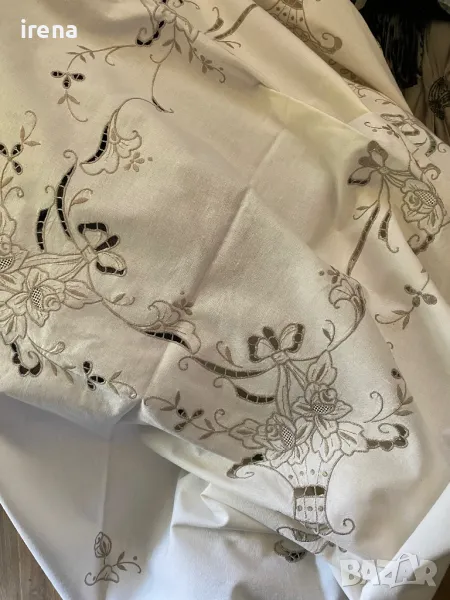 Покривка за маса, снимка 1