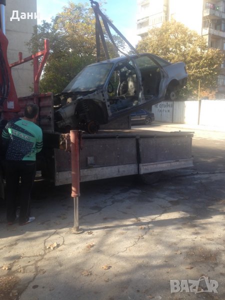 Ауди 80 на части, снимка 1