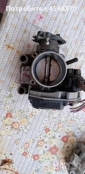 Дроселова клапа за Ауди А4 1996г 1.8 125кс ​, снимка 1