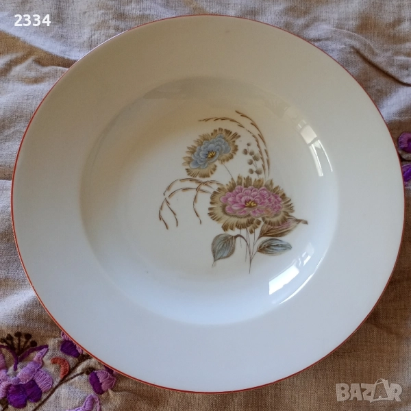 Български порцелан -чинии, снимка 1