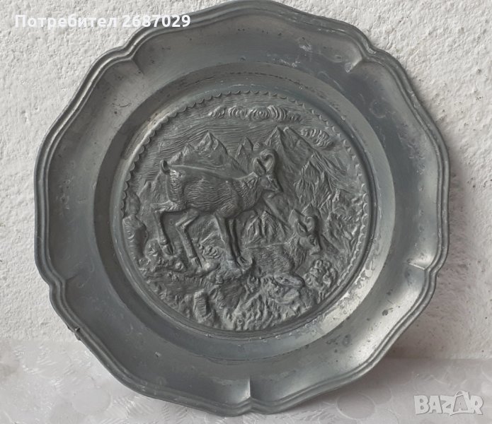 Релефна чиния със сцена, стара, метал цинк коза кози, пано за стена, снимка 1