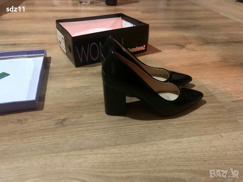 Обувки на ток, снимка 1