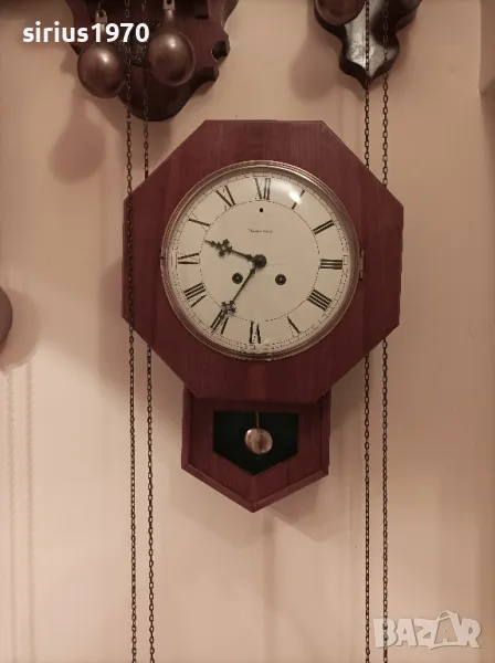 шведски стенен часовник работещ с ключ, снимка 1